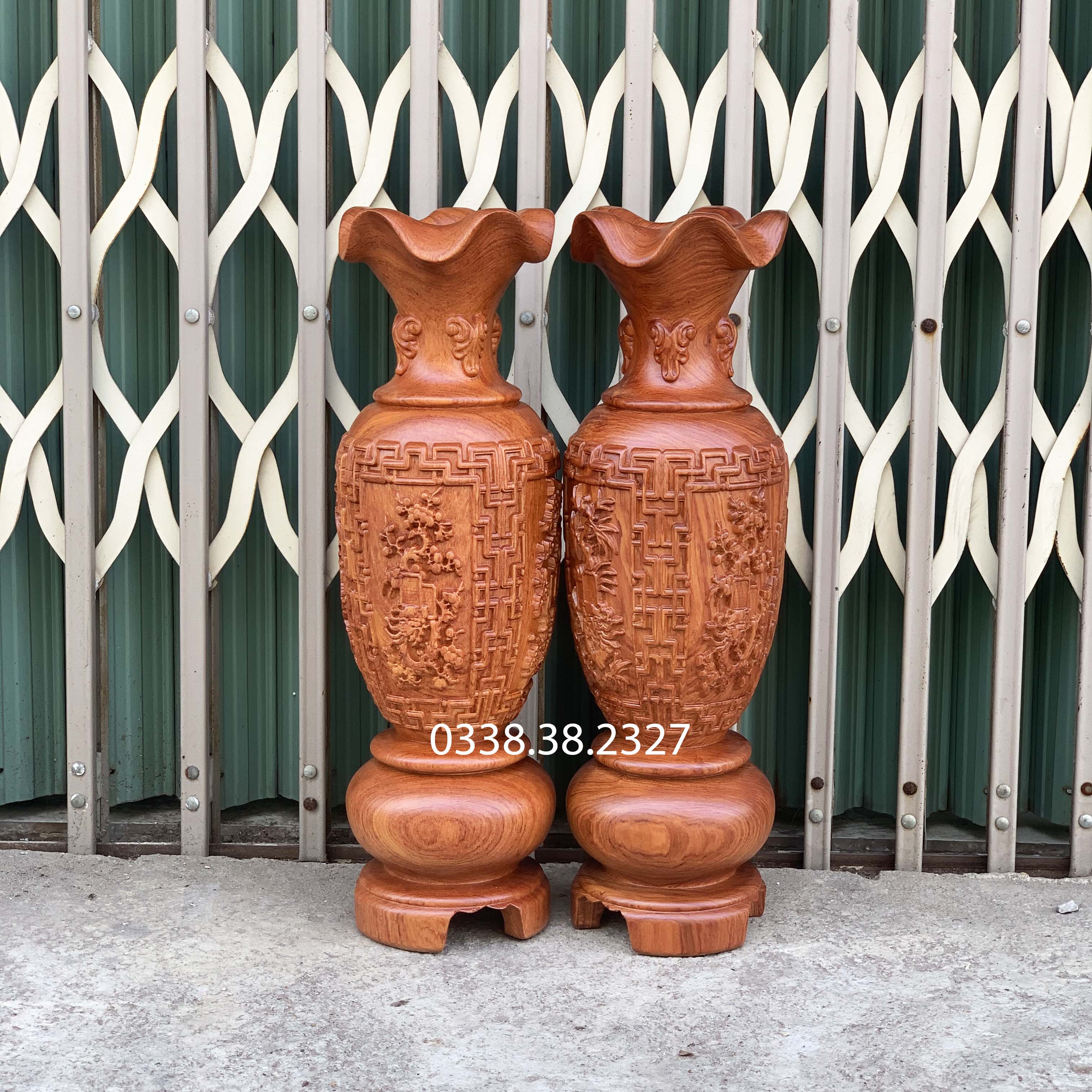 1 cặp lục bình tứ quý cao 30cm đến 50cm chất liệu gỗ hương nguyên khối