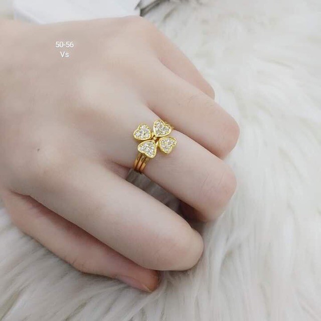Nhẫn Cỏ Bốn Lá vàng tây