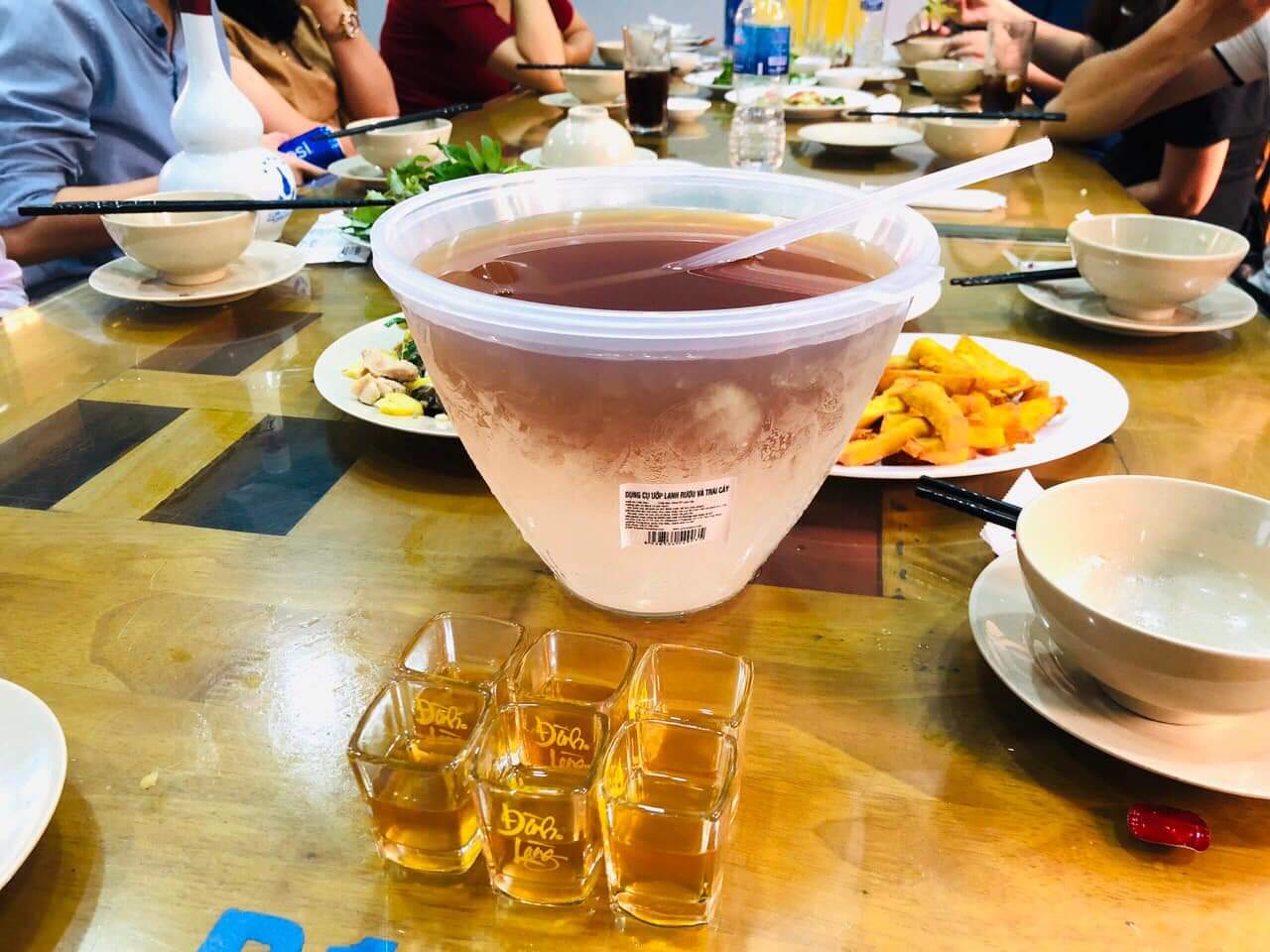 Bát ướp lạnh rượu -Bát đựng rượu