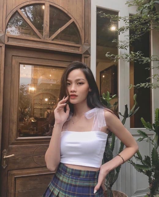 [HCM]Áo 2 dây croptop dáng ôm áo kiểu nữ thắt dây nơ sexy dễ thương (Trắng và Đen)