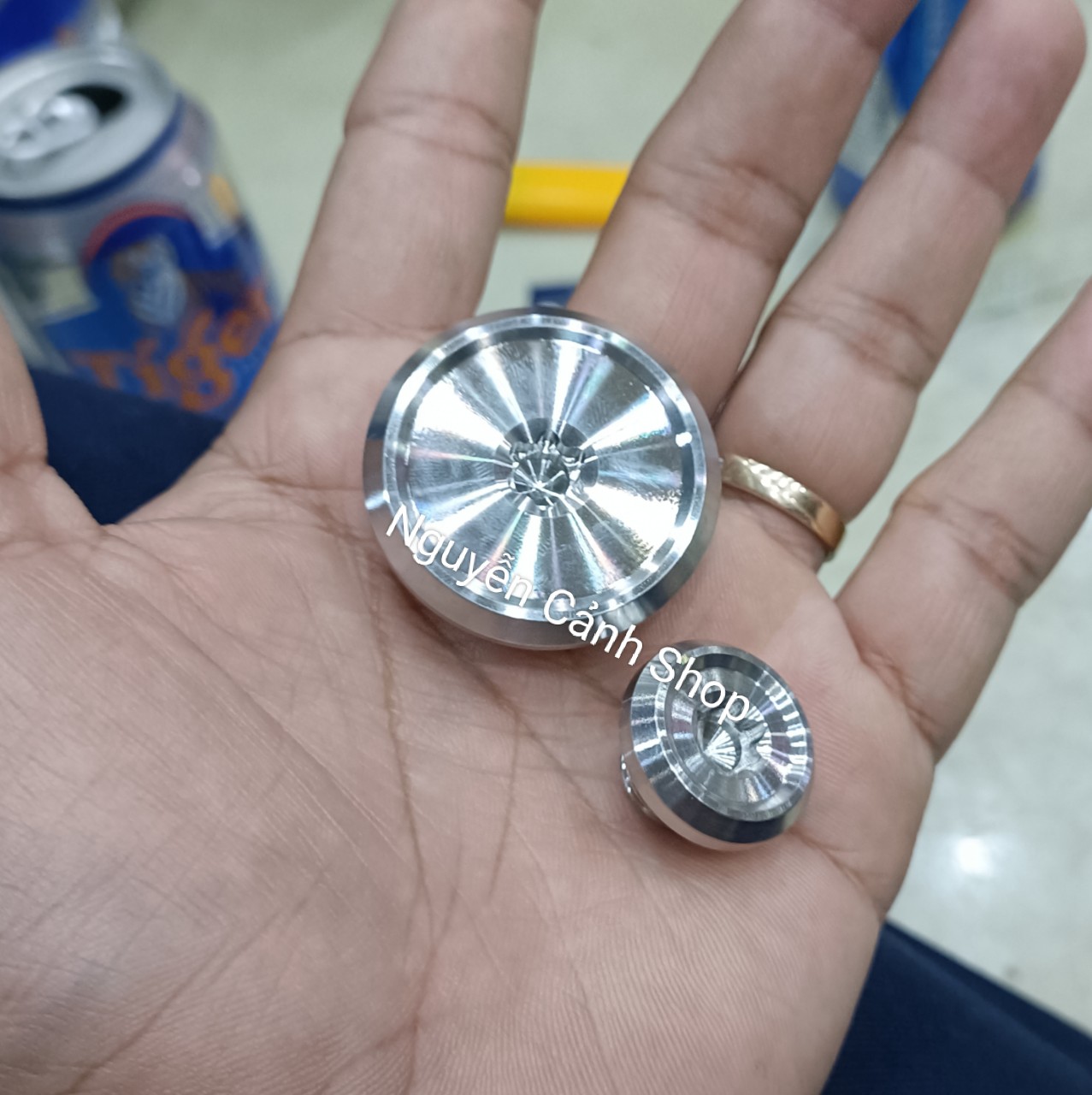 Ốc mâm lửa Wave Dream inox 304 sáng lấp lánh
