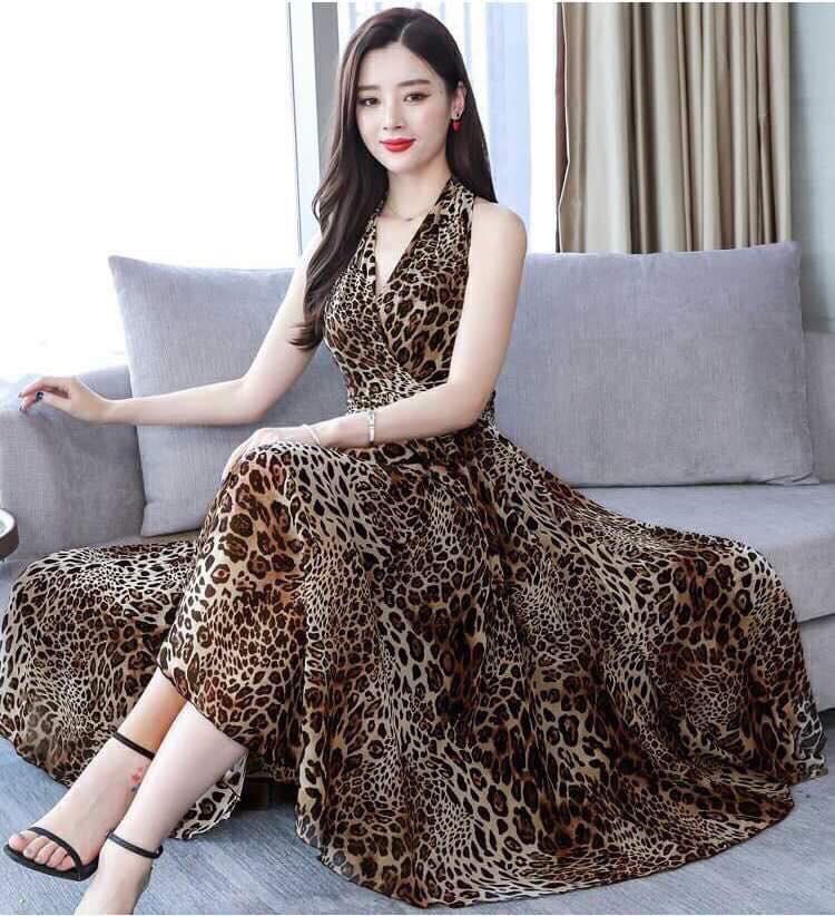 Đầm xoè da beo
