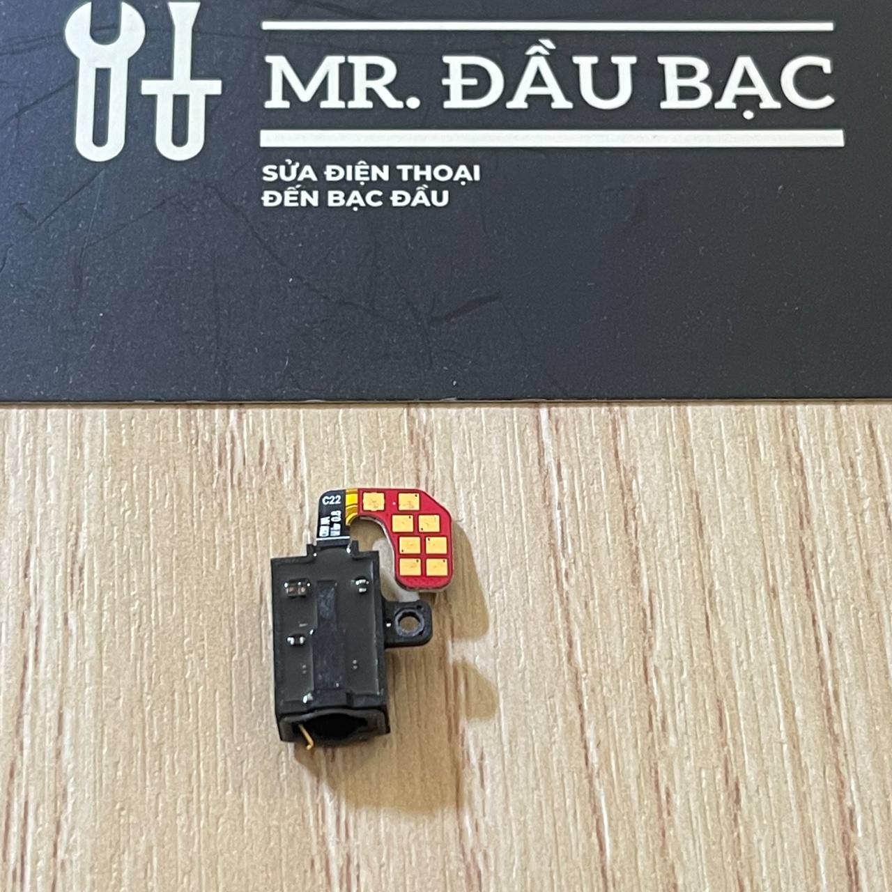 Jack tai nghe Samsung Note 9 / Khay sim Samsung Note 9/ Bộ ốc zin 20pcs điện thoại Samsung Note 9