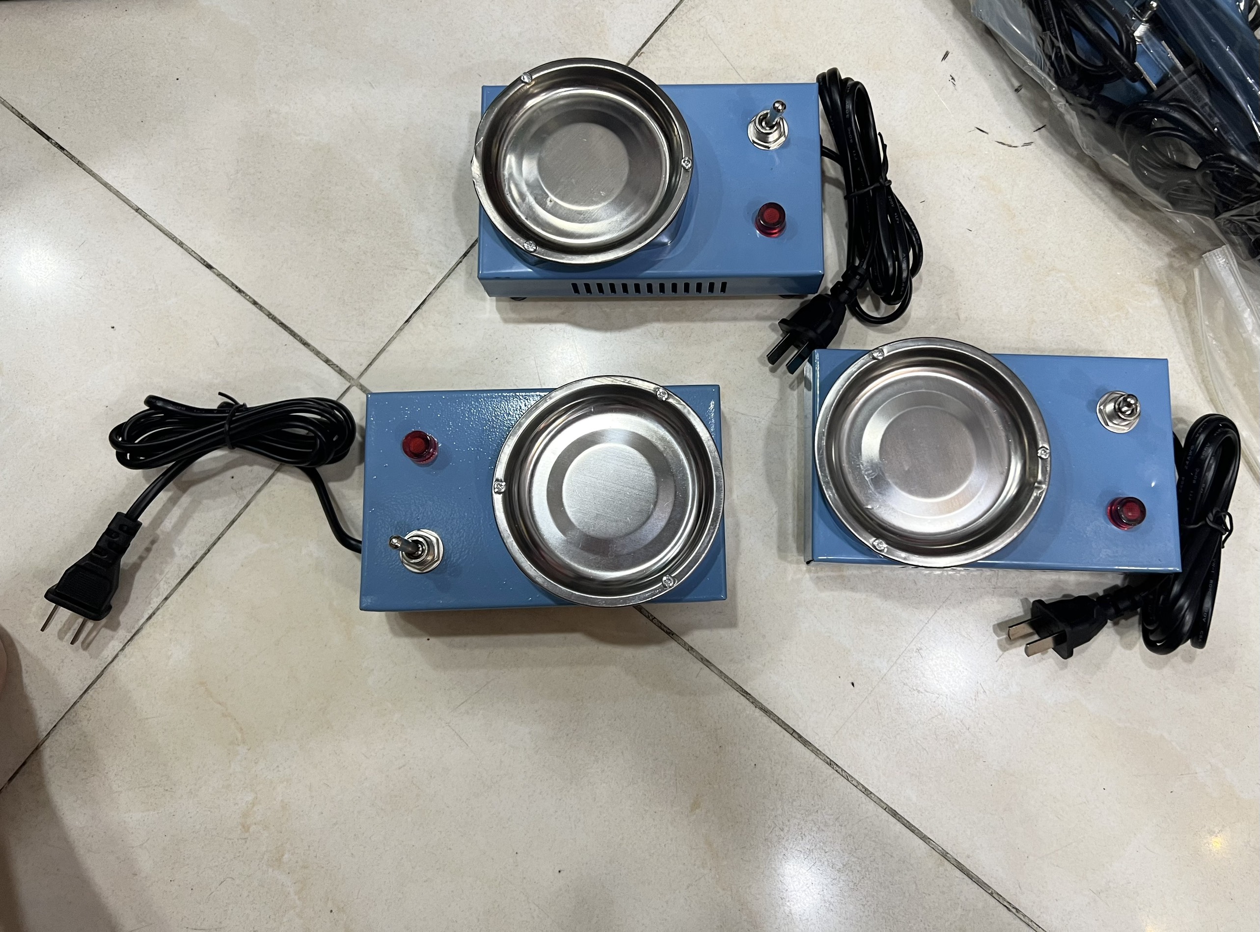 Bếp nấu keo nến ,