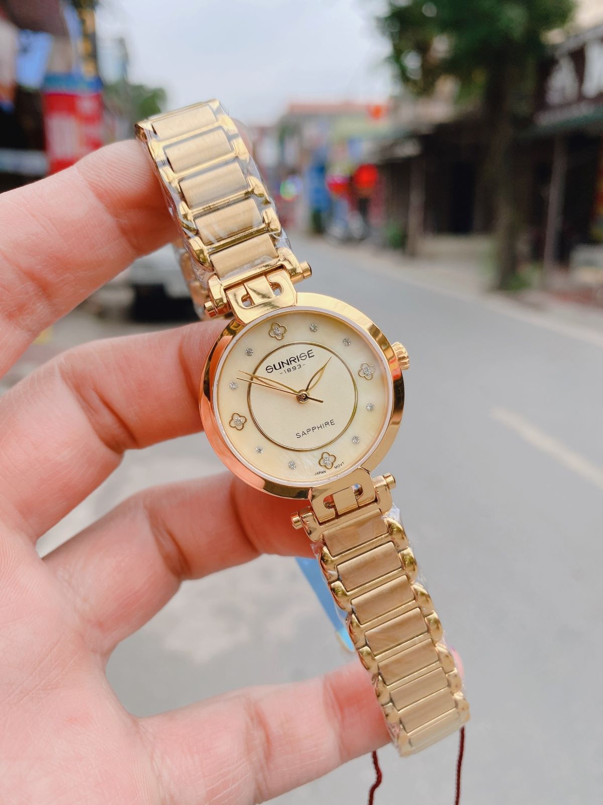 Đồng hồ nữ Sunrise chính hãng, size 30mm, kính sapphire, chống nước, chống xước tuyệt đối ĐỒNG HỒ CAO CẤP