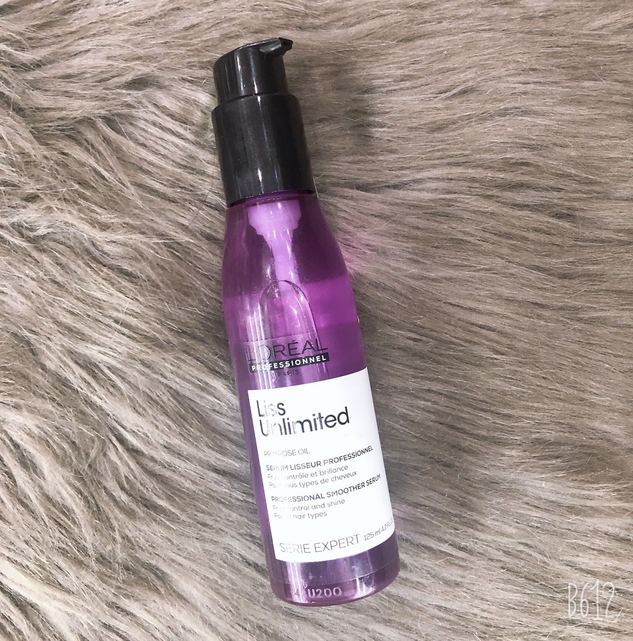 Tinh Dầu Dưỡng Tóc Suôn Mượt Loreal Liss Unlimited 125ml