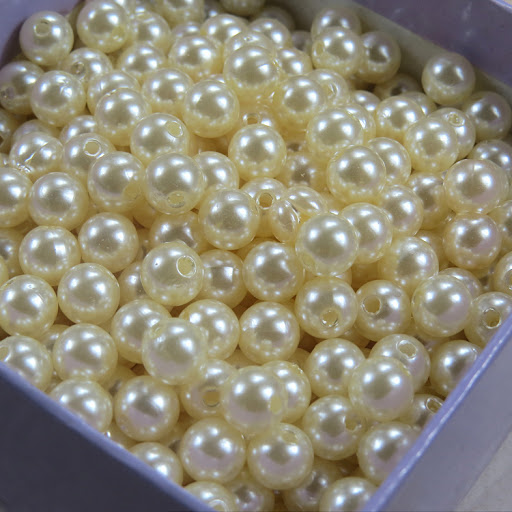 1kg hạt nhựa giả ngọc trai có lỗ dùng để sâu chuỗi trang trí trên quần áo màu trắng ngà