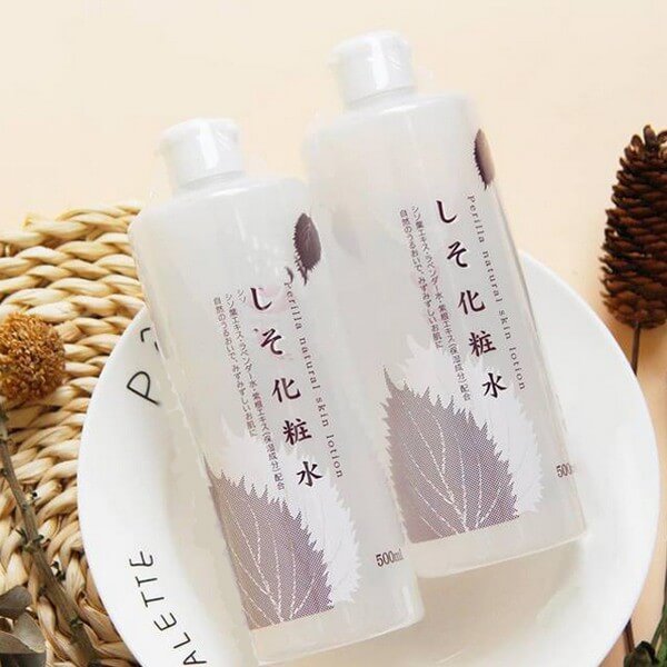 Nước hoa hồng tía tô làm trắng da, giảm mụn 500ml Nhật Bản