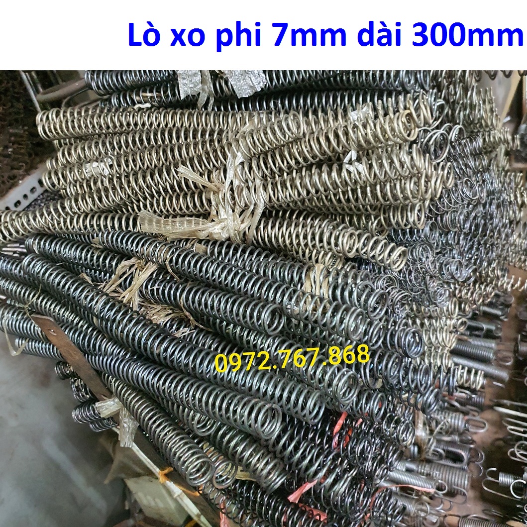 Lò xo nén phi 7mm dài 300mm
