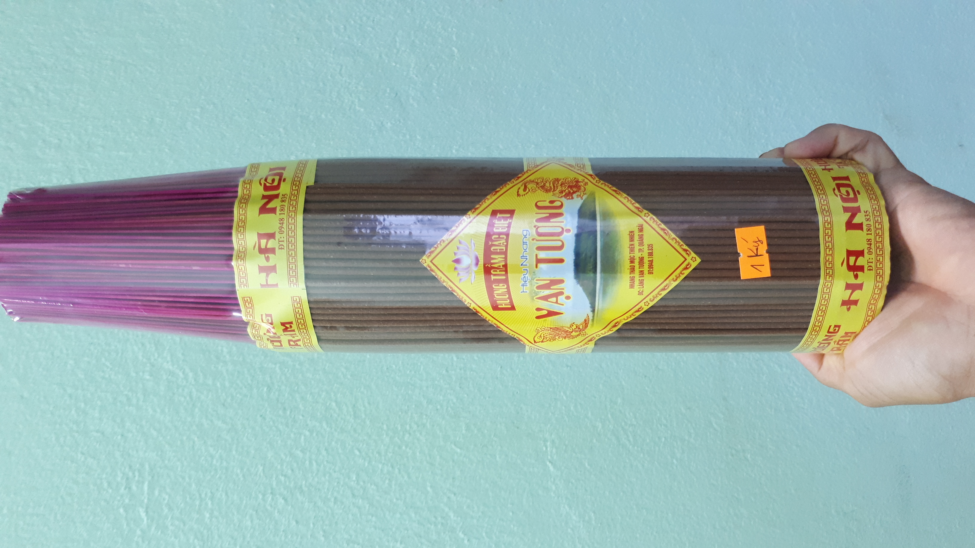 Trầm hà nội, 1 ký nhang trầm hà nội loại thơm đặc biệt chuẩn vị hương tết, nhang cao 38cm, 1 ký 680 cây