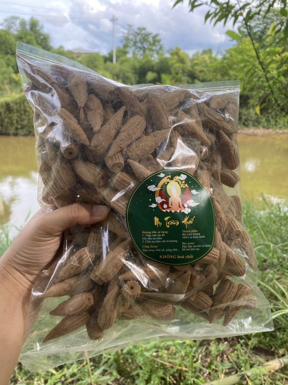 500 gram Nụ trầm hương xông nhà tỏa khói ngược thu hút tài lộ mùi thơm nhẹ không hóa chất mùi nước hoa -Nụ trầm Huế