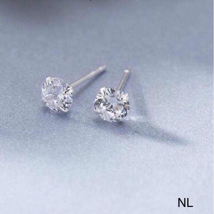 Bông tai nụ đá size mini nhỏ xinh chuẩn bạc ta - Kho sỉ bạc Nhất Linh