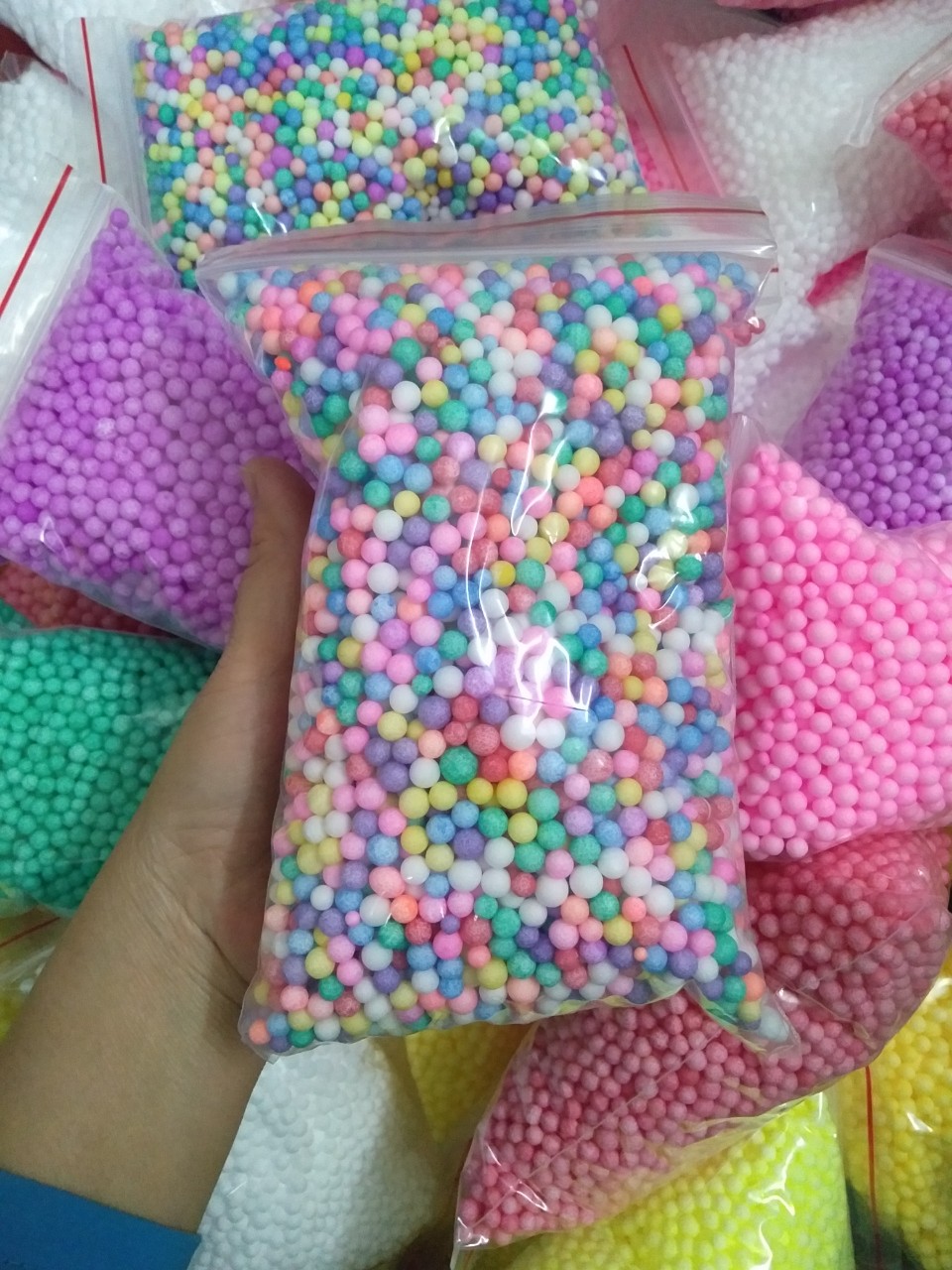 Hạt Xốp Màu siêu Đẹp, Hạt Tròn, Màu Đẹp ( Hạt to, túi 14x 20)