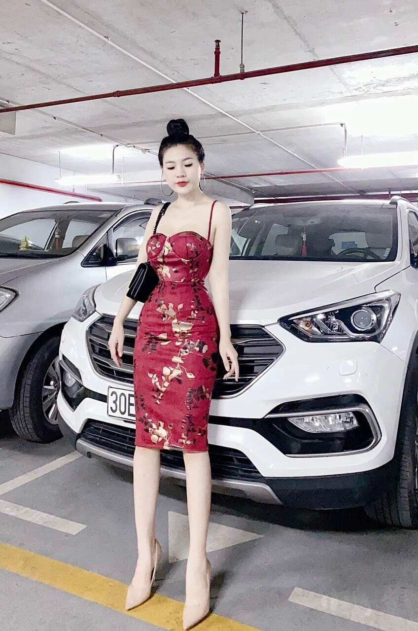 Đầm body 2 dây có mút họa tiết hoa 3d nổi bật quyến rũ cho các bạn gái qcs