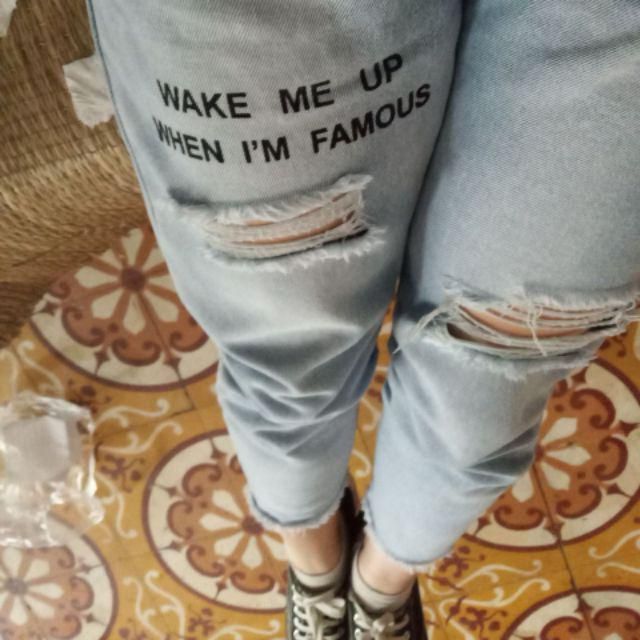 [TẶNG ÁO THUN] QUẦN BAGGY JEANS FAMOUS LƯNG SIÊU CAO TÔN DÁNG TÚI VẠT HOẠ TIẾT CHỮ