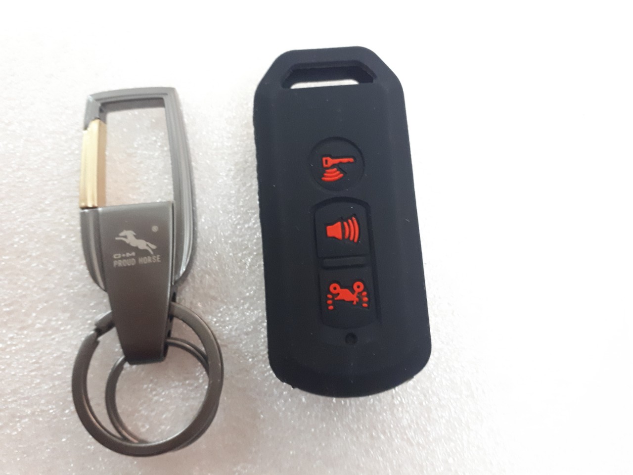 Bọc và Móc khóa xe máy đẹp, tiện dụng và bền- Silicon 3 nút đủ màu cho xe SH, SH mode, PCX
