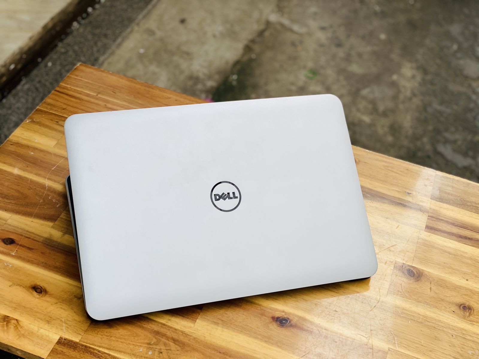 Dell precision m3800 core i7 4720hq ram 8gb ssd 256gb 15.6inch ips 3k vga k1100
