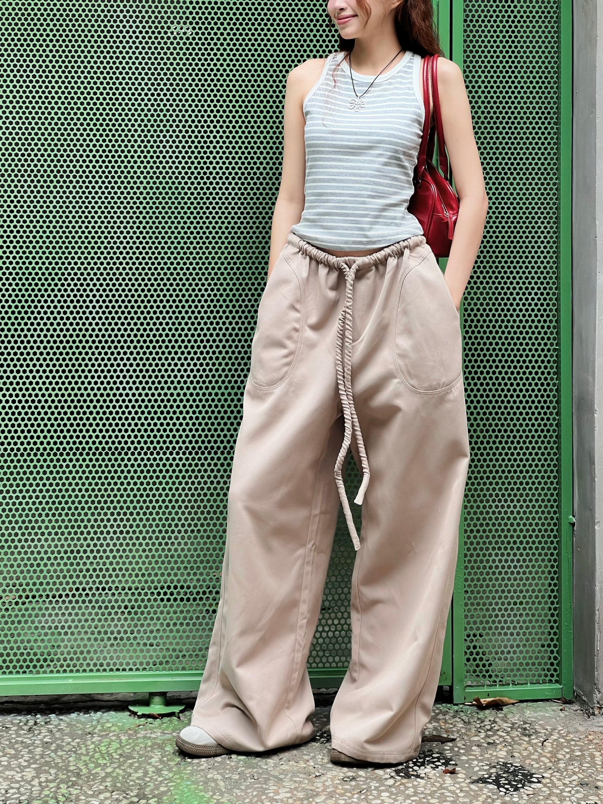 Quần Kaki Dài Ống Rộng Phối Dây Rút Cá Tính Phong Cách Ulzzang | FLOSSIE PANTS | Secodee