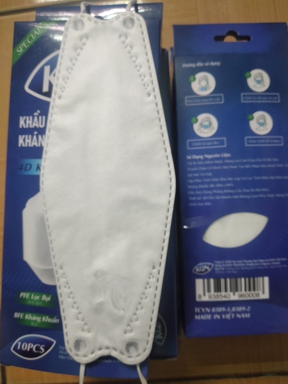 [HCM]combo 2 hộp 10 cái 4D 4 lớp kf94 công nghệ Hàn Quốc màu trắng kháng khuẩn( 20 cái)