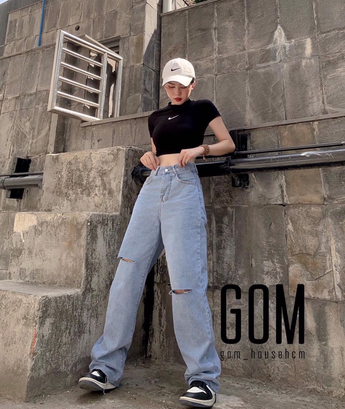 Baggy jeans ống suông rách PT