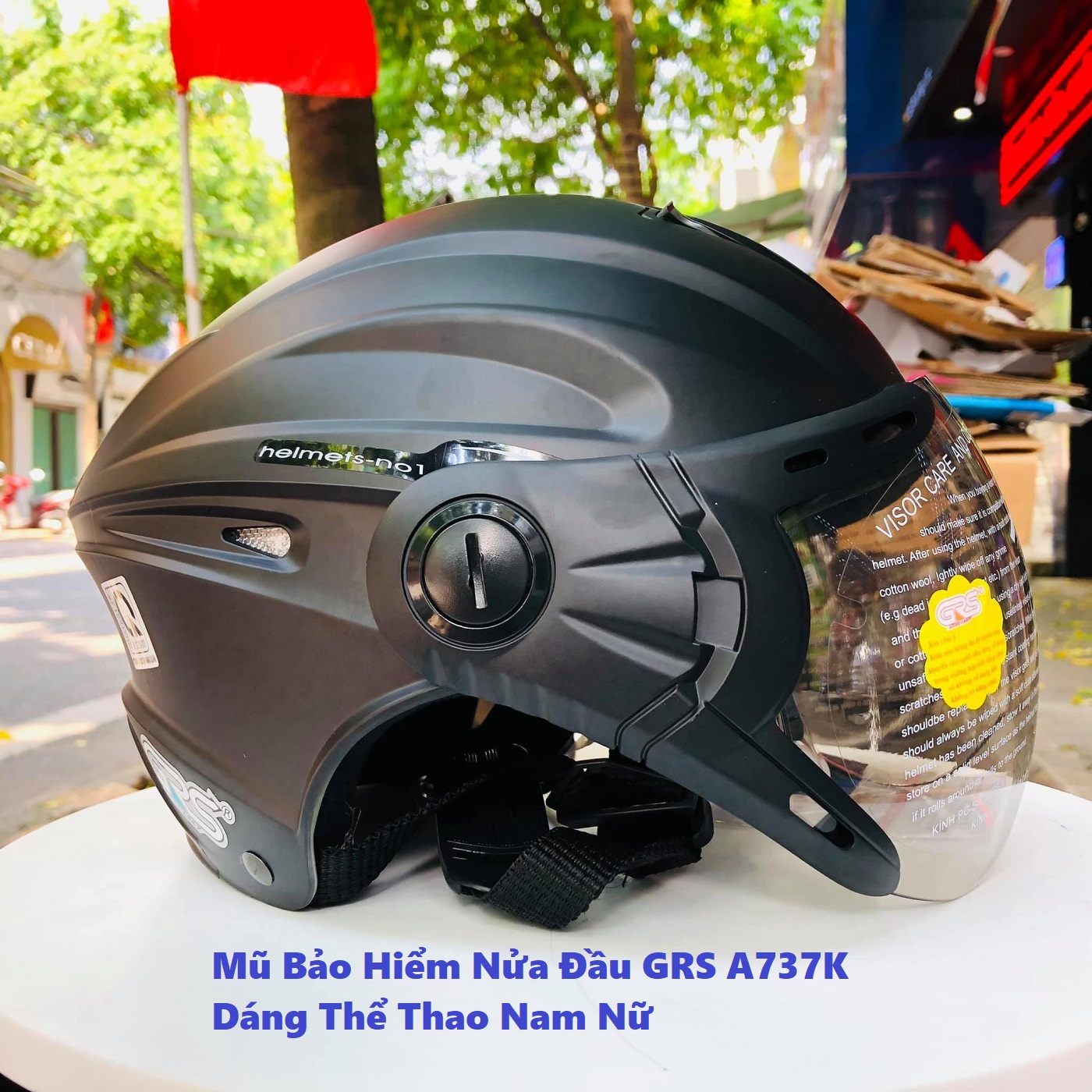 Mũ bảo hiểm GRS A737K nam nữ hàng chính hãng cao cấp, thiết kế góc cạnh mạnh mẽ thể thao, dáng nón bảo hiểm nửa đầu có kính thời trang- Shop VIVA