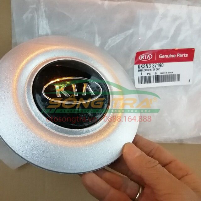 Lô gô bánh xe Spectra/ Chụp mâm Kia Spectra. Hàng bãi đẹp.