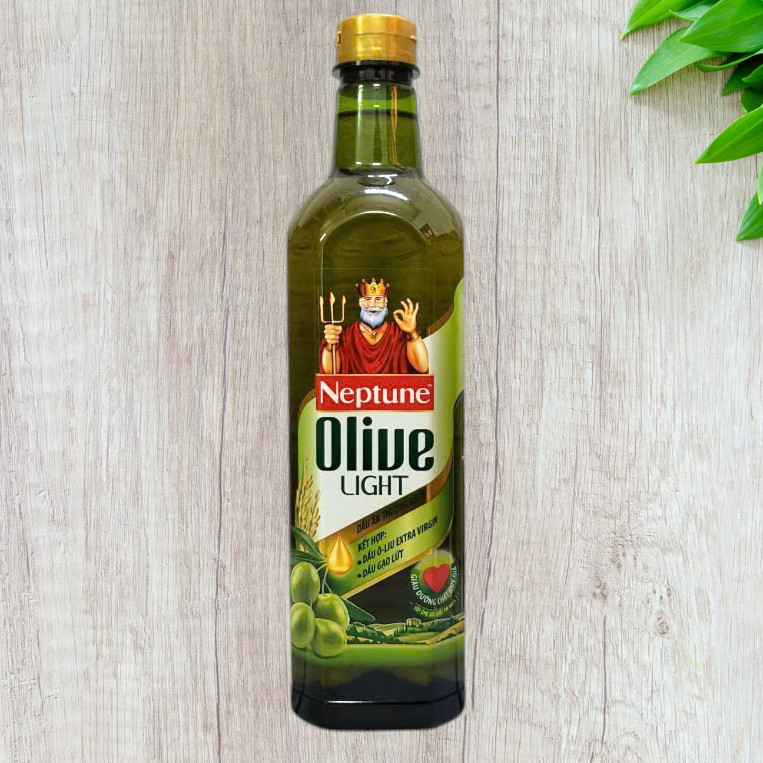 NEPTUNE [Chai OLIVE LIGHT 1 Lít] DẦU Ô LIU KẾT HỢP DẦU GẠO LỨT Olive Light & Brown Rice Oil (HALAL)