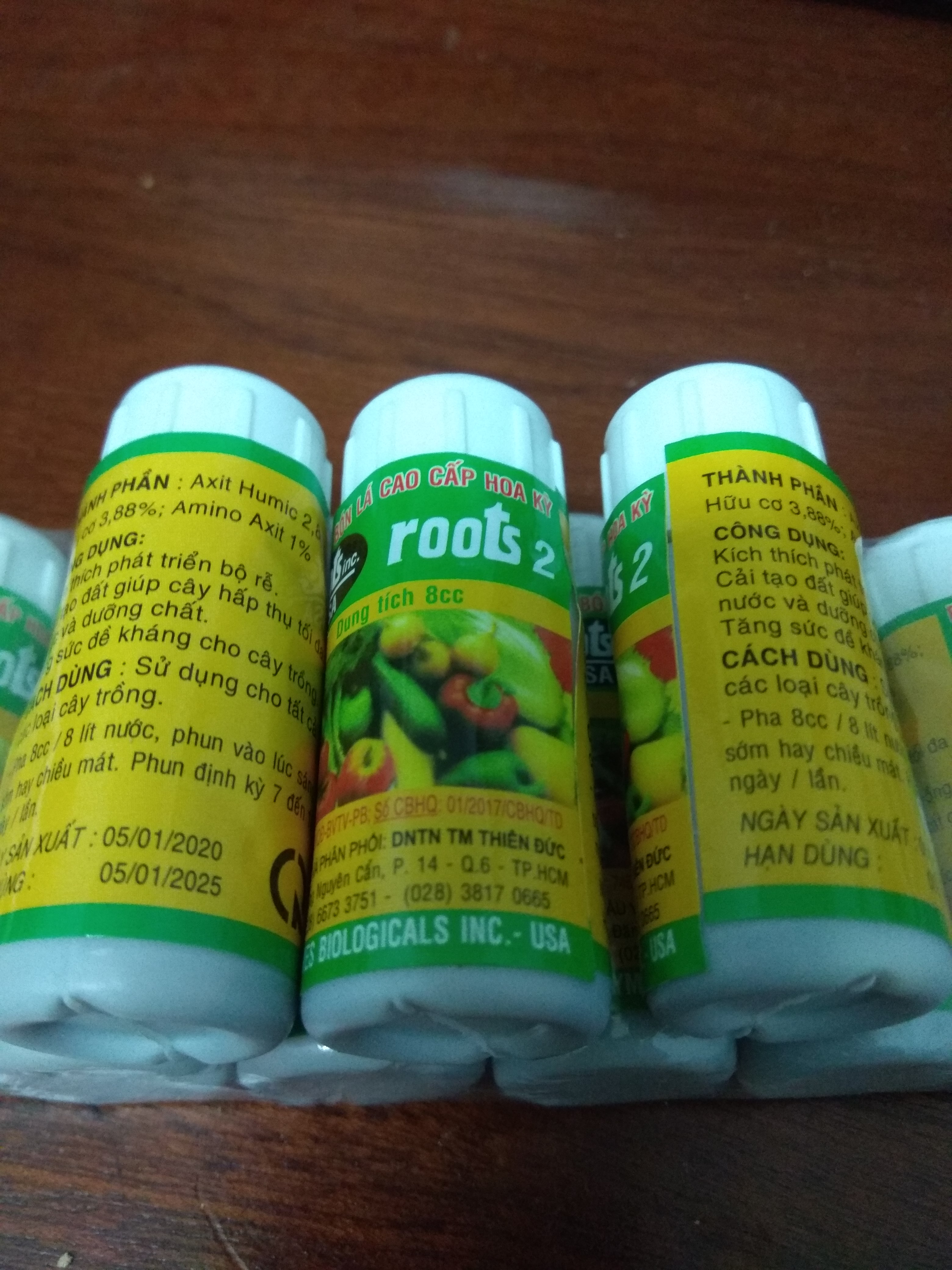 [HCM]Combo 3 chai phân bón lá cao cấp ROOTS 2 -  8ml/1 chai
