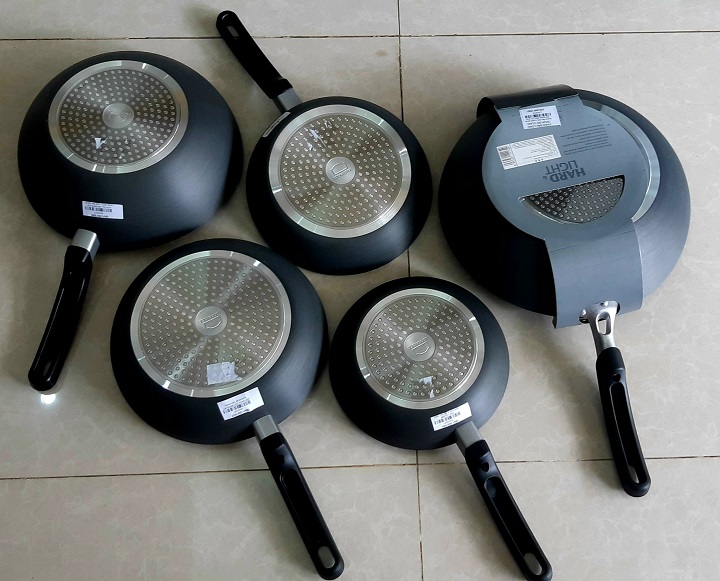 chảo hard&light lock&lock - chảo hardlight lock&lock sủ dụng bếp từ
