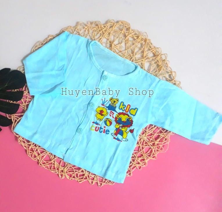 áo sơ sinh màu tay dài cúc giữa cho bé từ 0-12 tháng được may hoàn toàn từ chất liệu cotton, mềm mại và an toàn 2