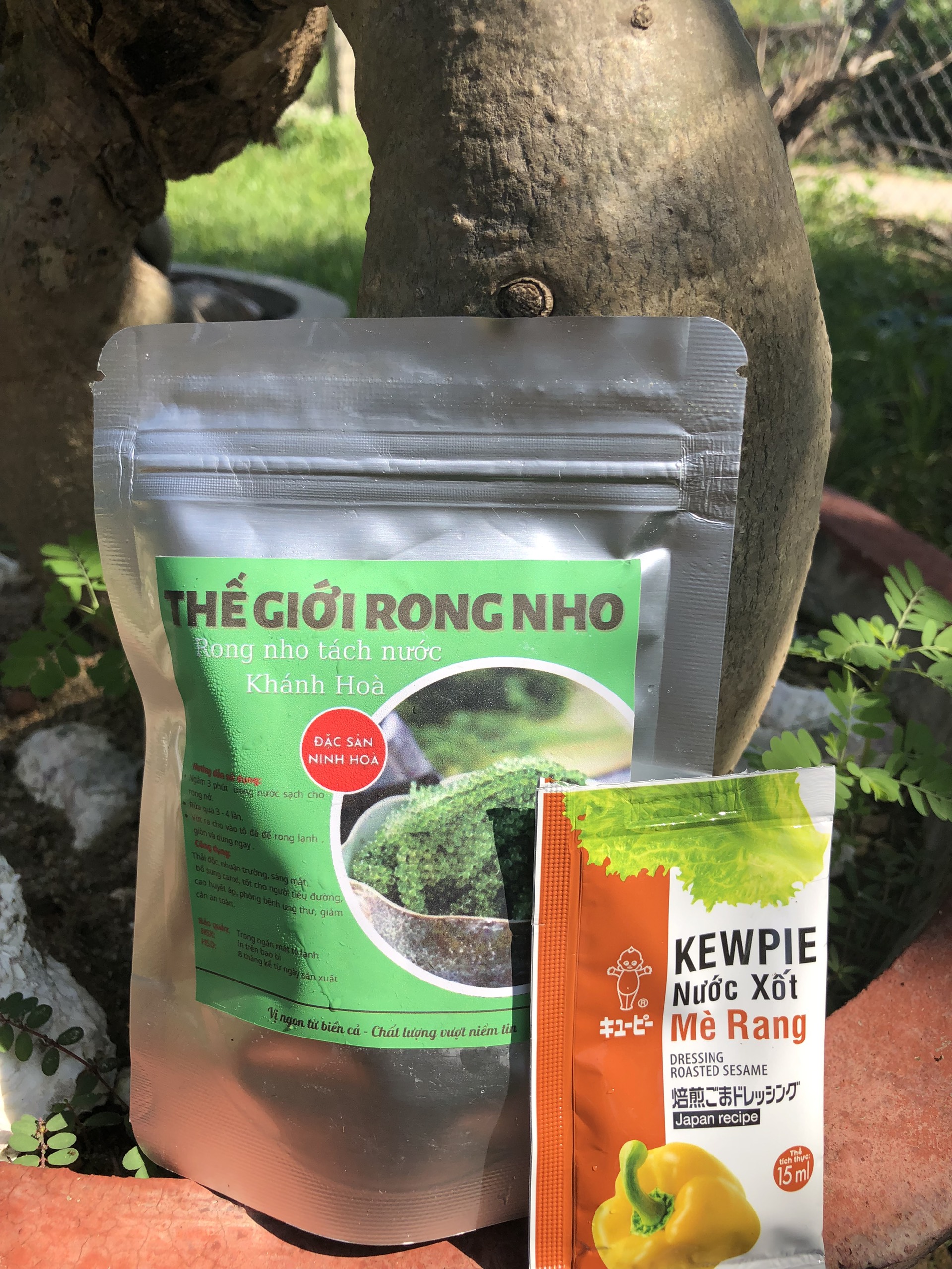 Rong nho tách nước +1 gói xốt mè rang