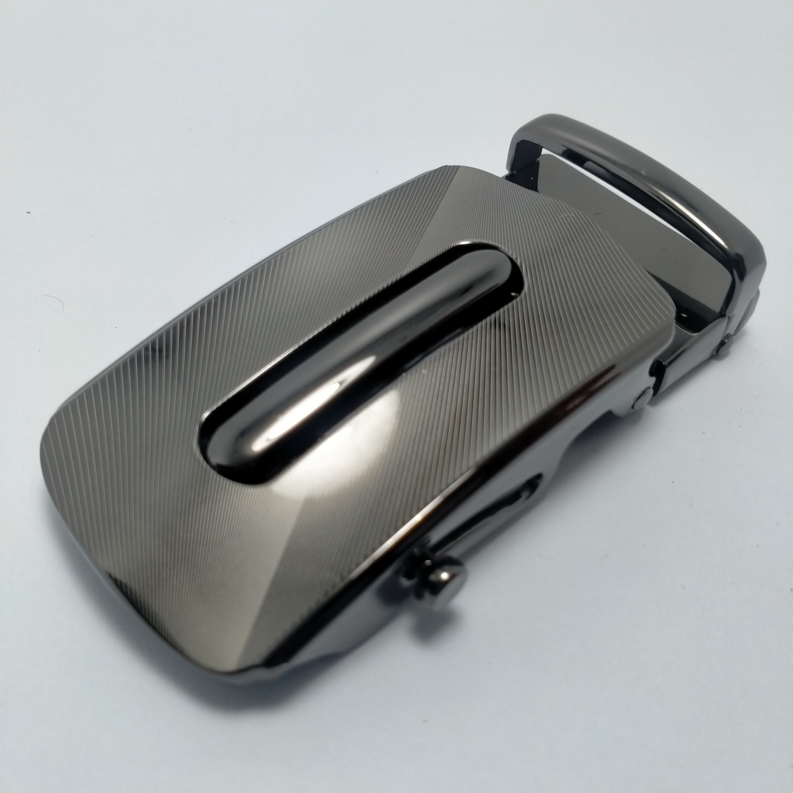 [ KHÓA XỊN ] Mặt Khóa Thắt Lưng Con Lăn Dùng Cho Dây Trơn Không Có Rãnh Răng Cưa, Mặt Khóa Dây Nịt Lăn Rộng 3.8cm Phù Hợp Với Dây Rộng 3.5-3.7cm, Bút Dây Nịt Được Đính Đá Chống Gỉ Cao Cấp Và Được Bảo Hành 12 Tháng