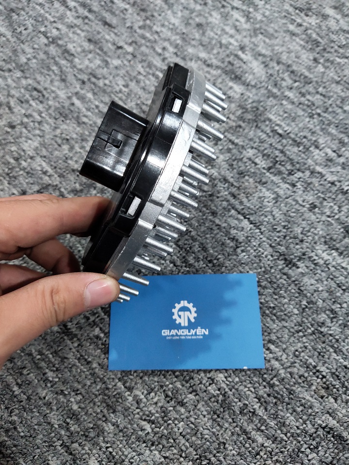 Điện trở tốc độ quạt gió dàn lạnh Howo A7