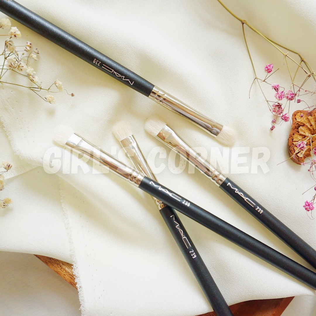 Cọ tán bầu mắt m239