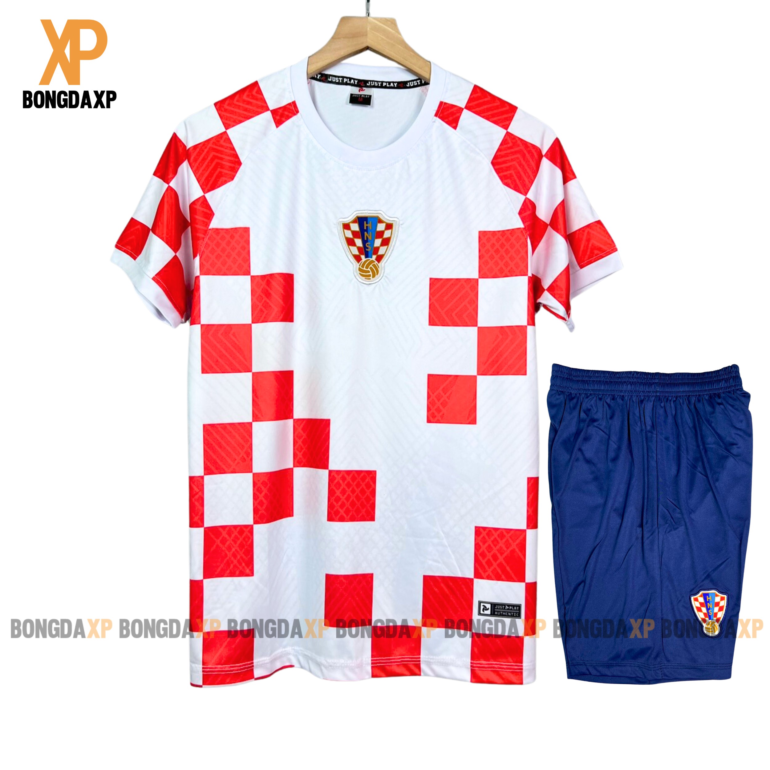 Quần áo bóng đá, đồ đá banh Đội Tuyển Croatia Đỏ trắng Vải thun lạnh cao cấp
