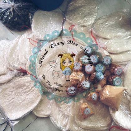 Combo bánh tráng phơi sương xấp và hủ muối nhuyễn cay nhiều. bánh tráng vân nguyễn
