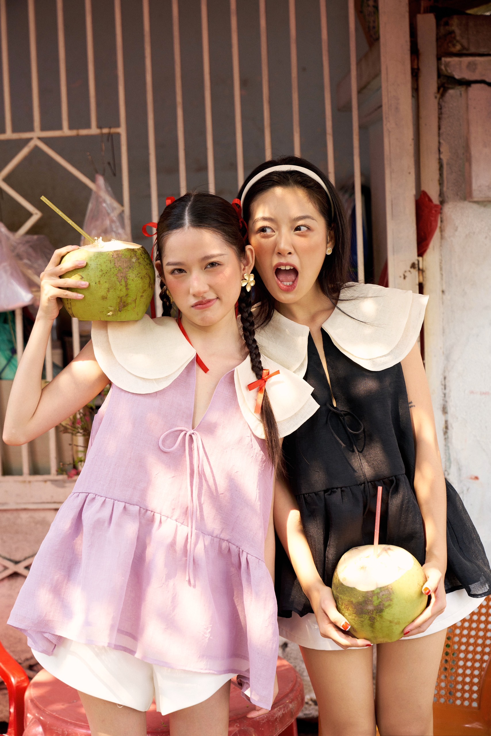 Kido áo không tay cổ bèo glenda top