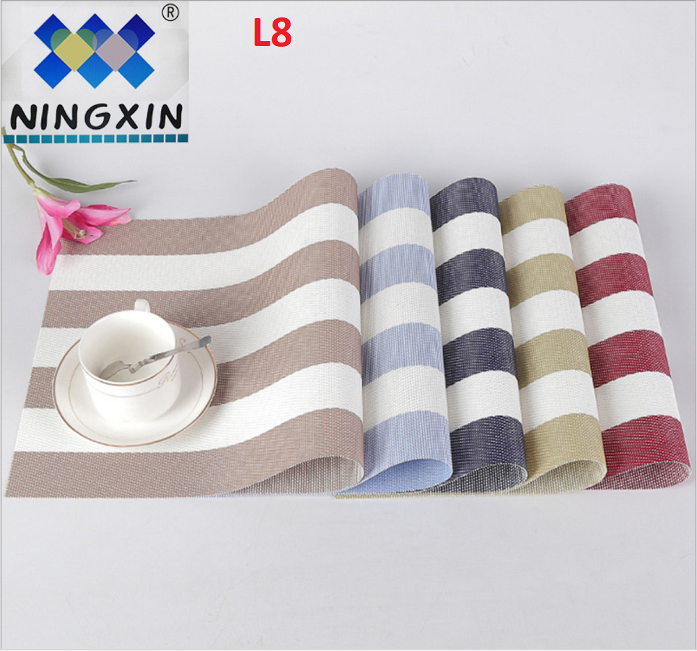 Bộ 4 miếng lót bàn ăn cao cấp L8