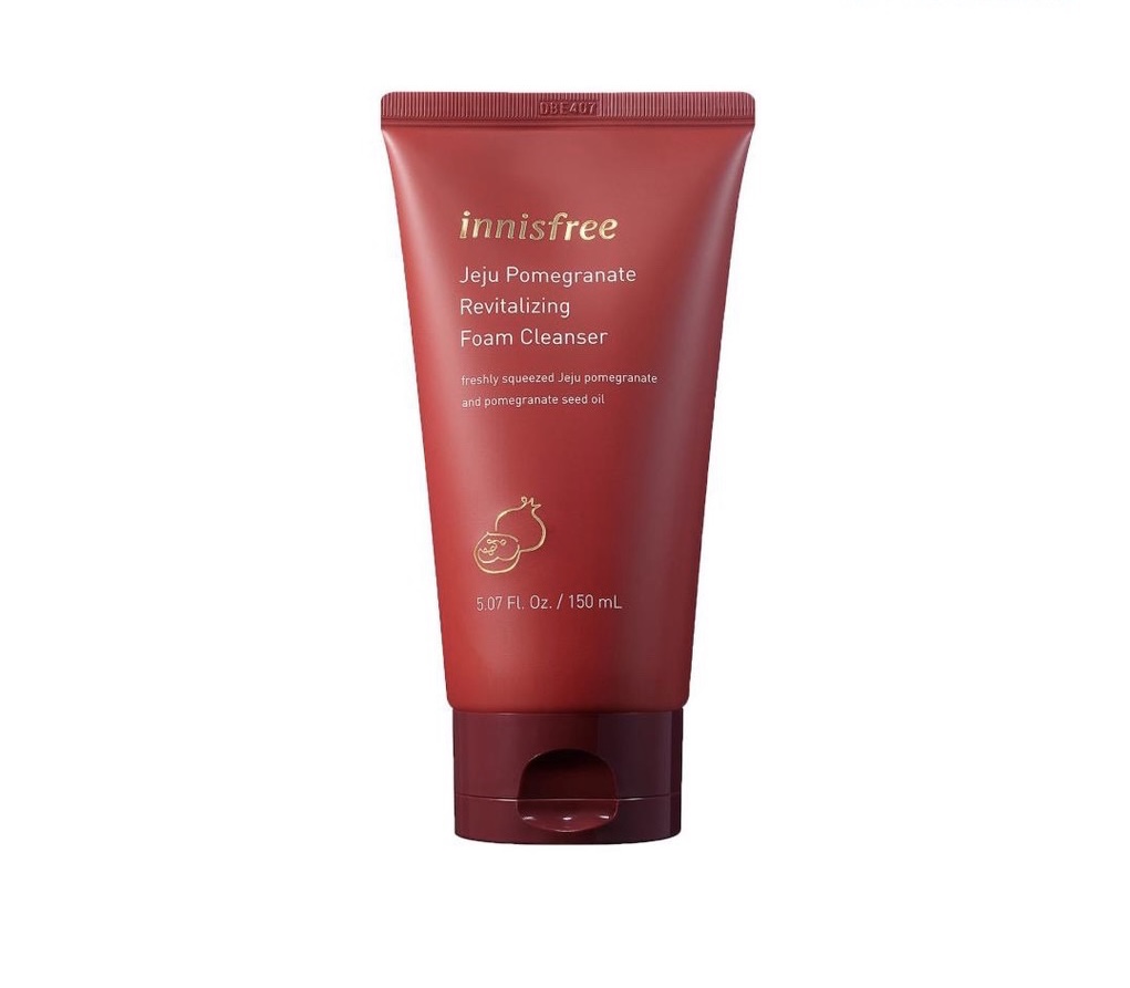Sữa rửa mặt ngăn ngừa l&atilde;o h&oacute;a từ lựu innisfree Jeju Pomegranate Revitalizing Foam Cleanser 150ml