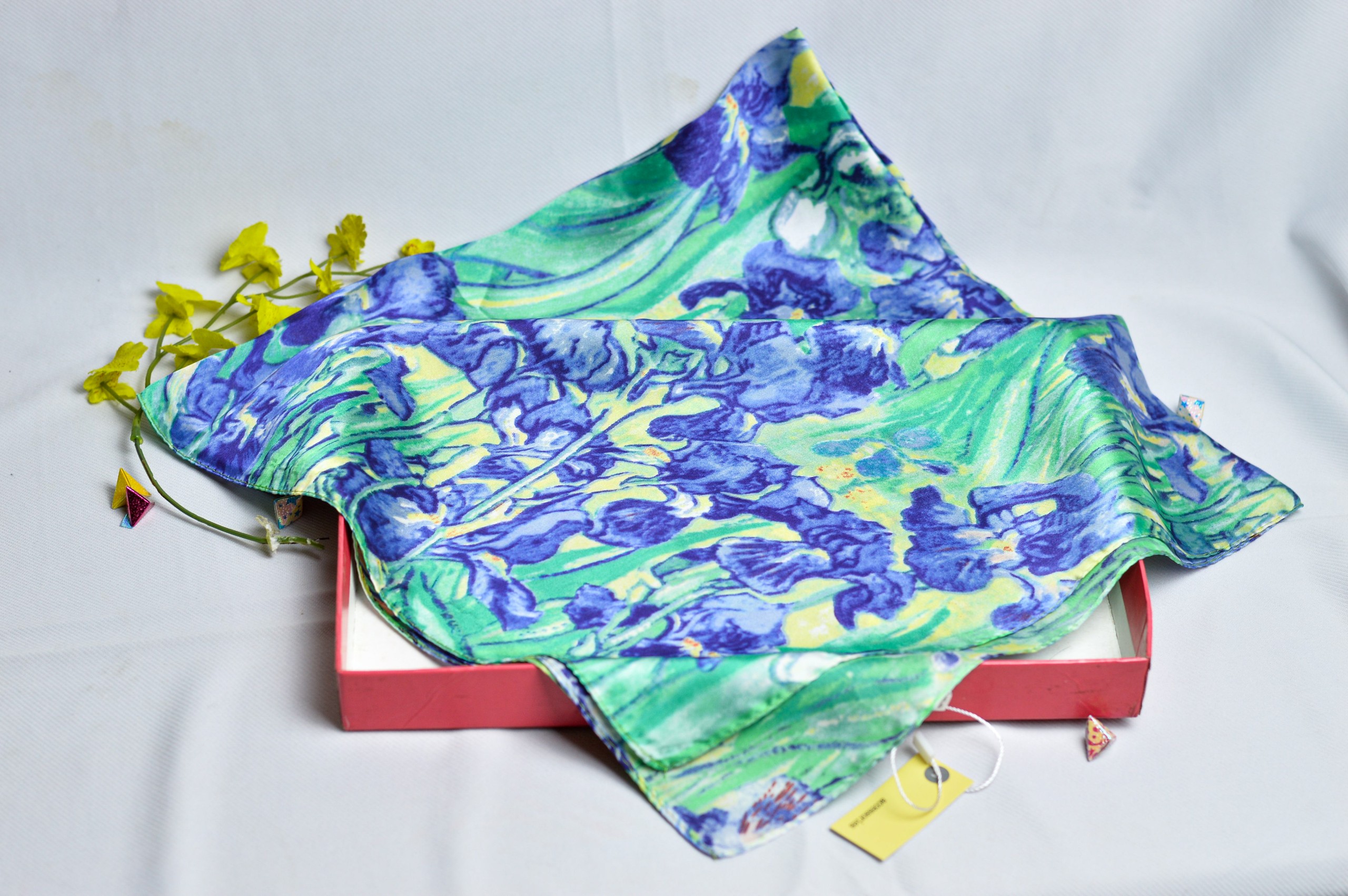 Khăn vuông 70cm*70cm - Quà tặng ý nghĩa