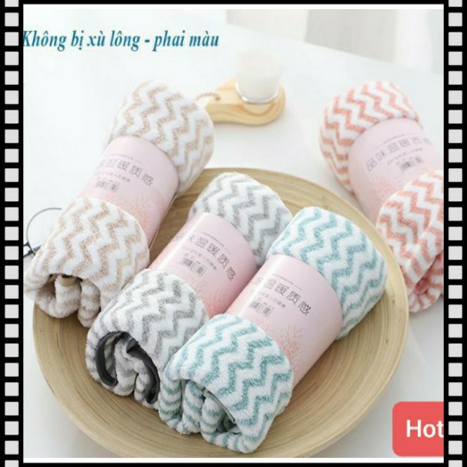 Khăn mặt lông cừu xuất hàn vân kẻ sọc