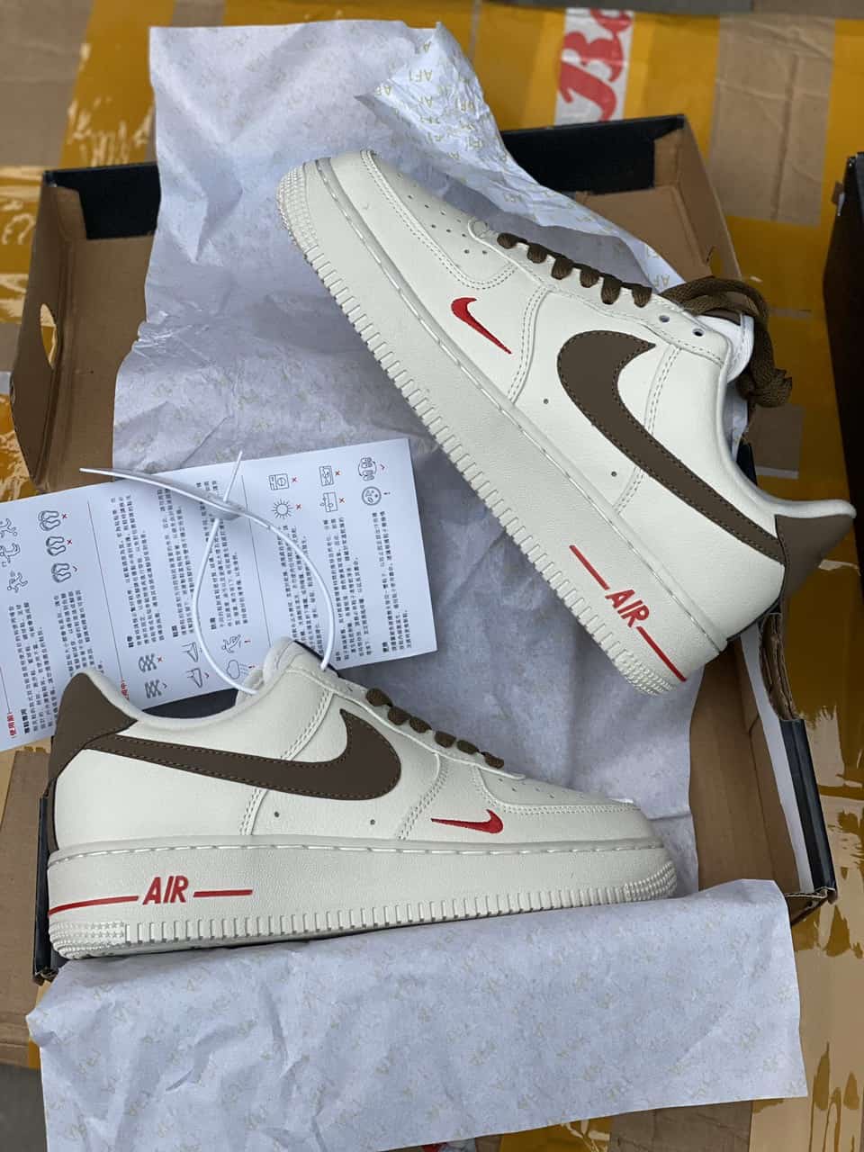 Giày Air Force 1 Low White Brown Vệt Nâu nam nữ thời trang size 36-43