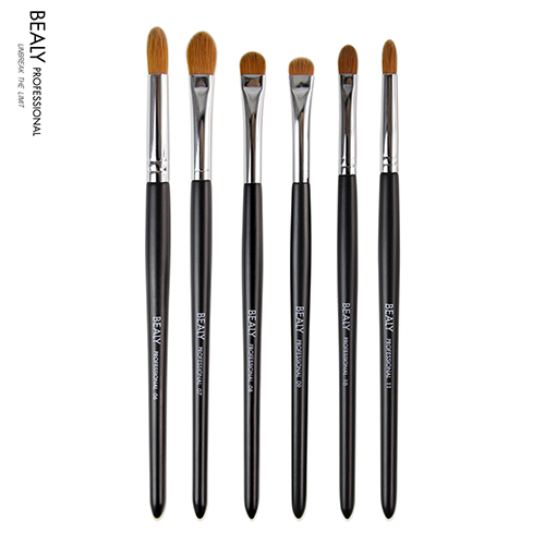 BỘ CỌ TÁN PHẤN MẮT MÔ PHỎNG LÔNG SÓC BEALY 6C