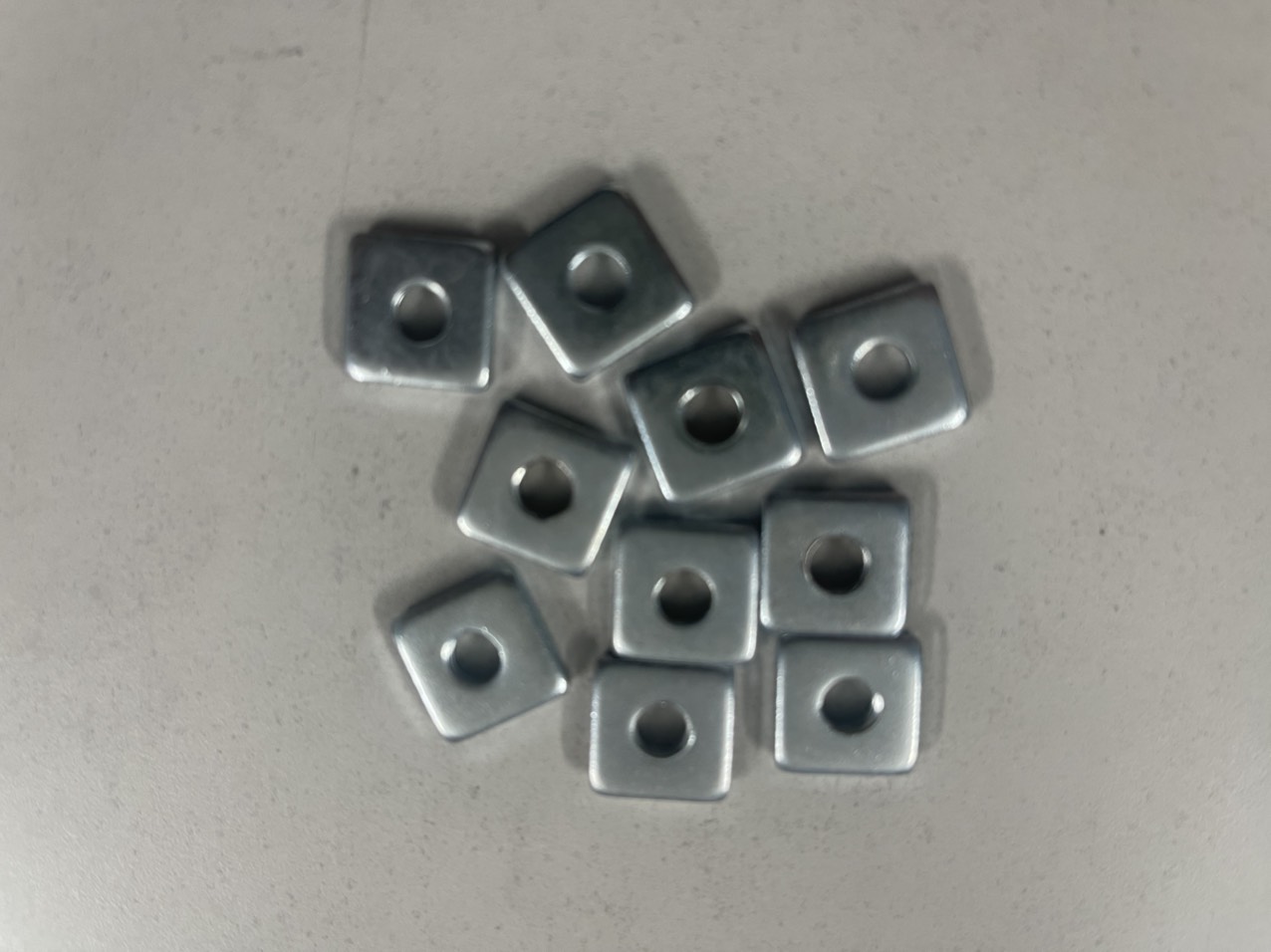 Ốc chỉnh pha đèn yamaha