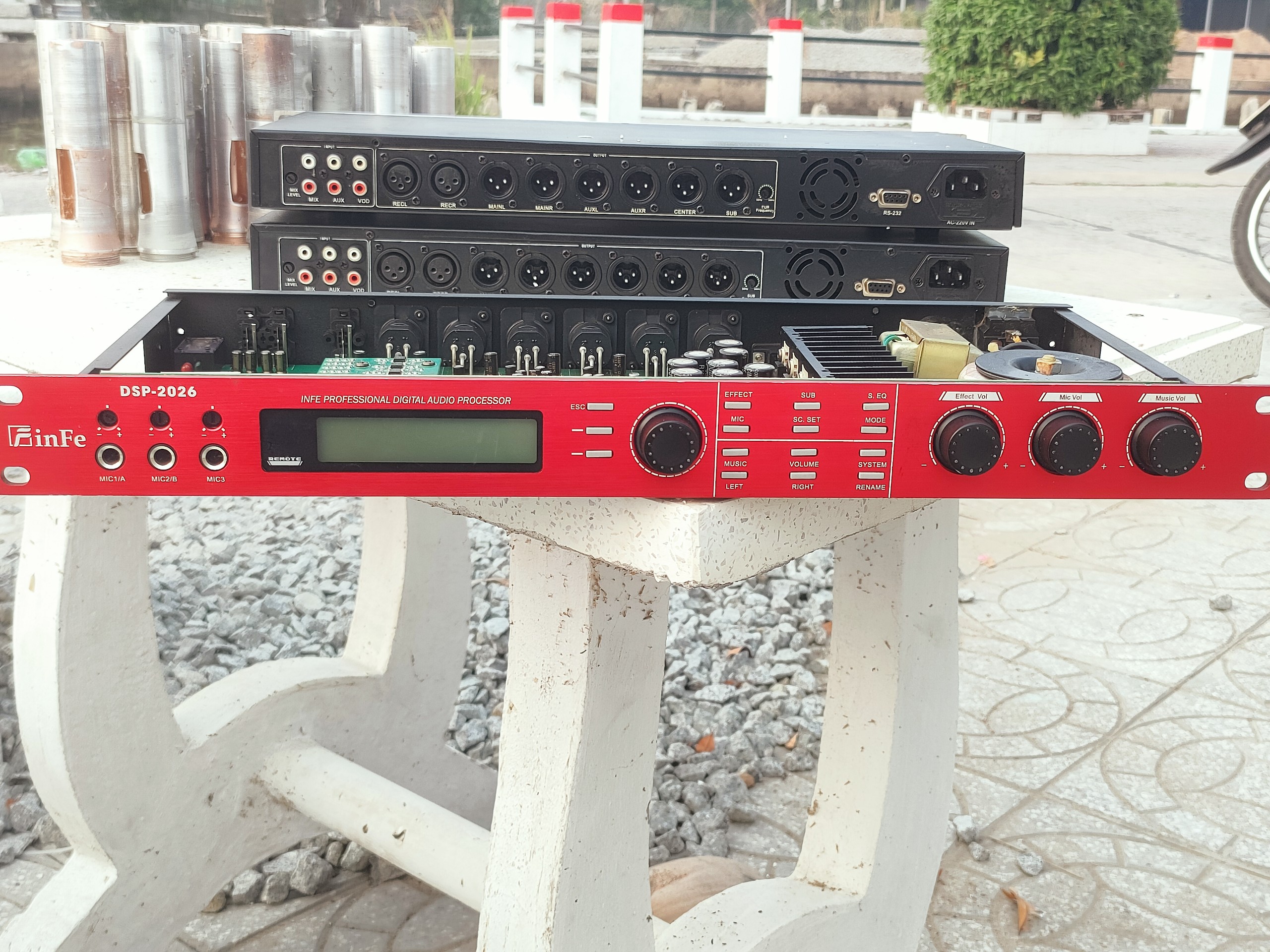 Vang số bãi FinFE echo, reverb hay phần mềm chống hú đầy đủ hàng likenew