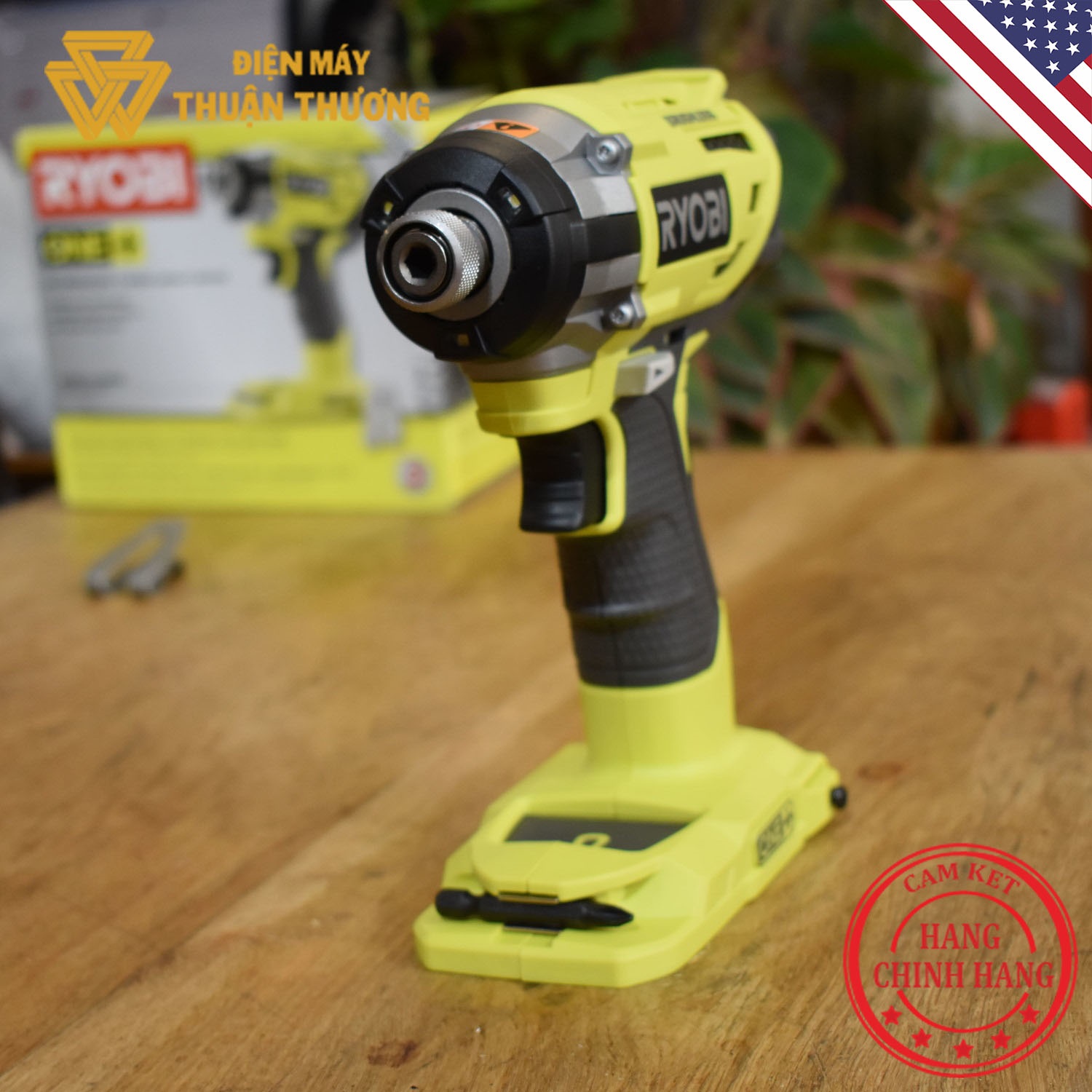 Máy khoan vặn vít pin 18v ryobi p238