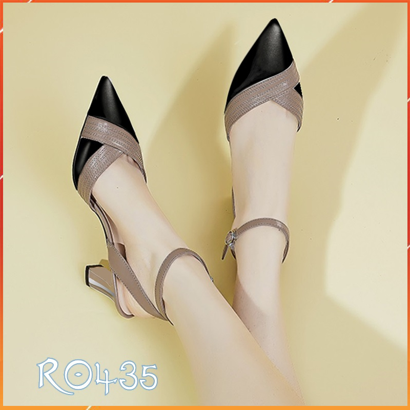 Giày sandal nữ cao gót 6 phân hàng hiệu rosata màu đen bít mũi ro435