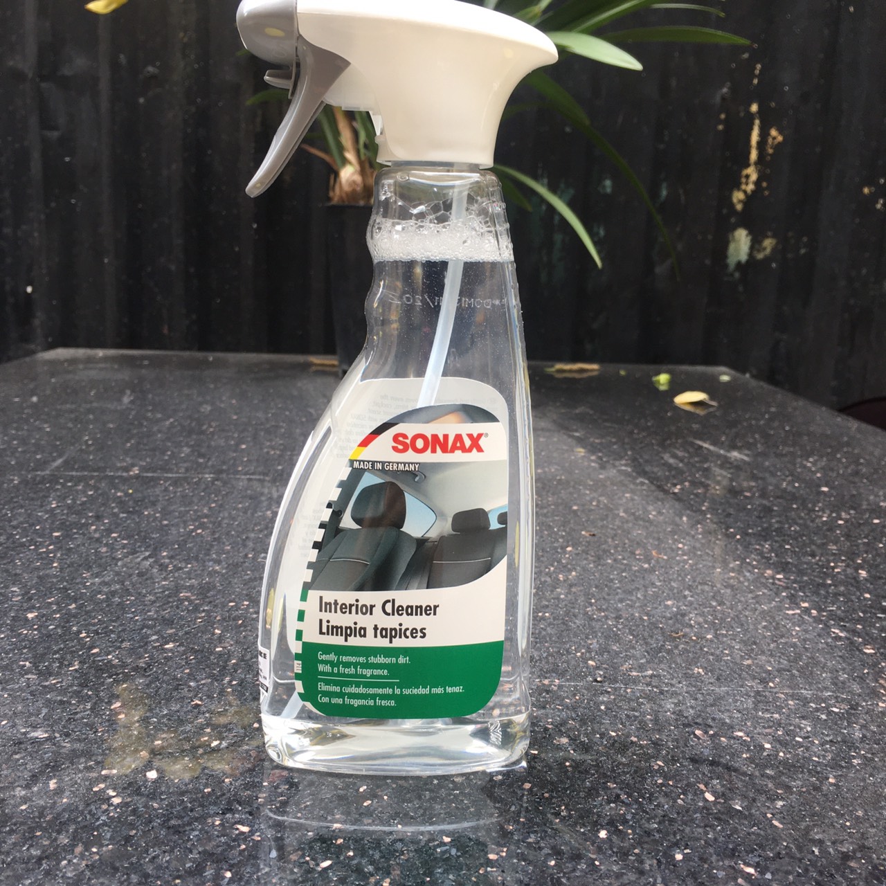 Dung dịch làm sạch nội thất sonax 321200 500ml