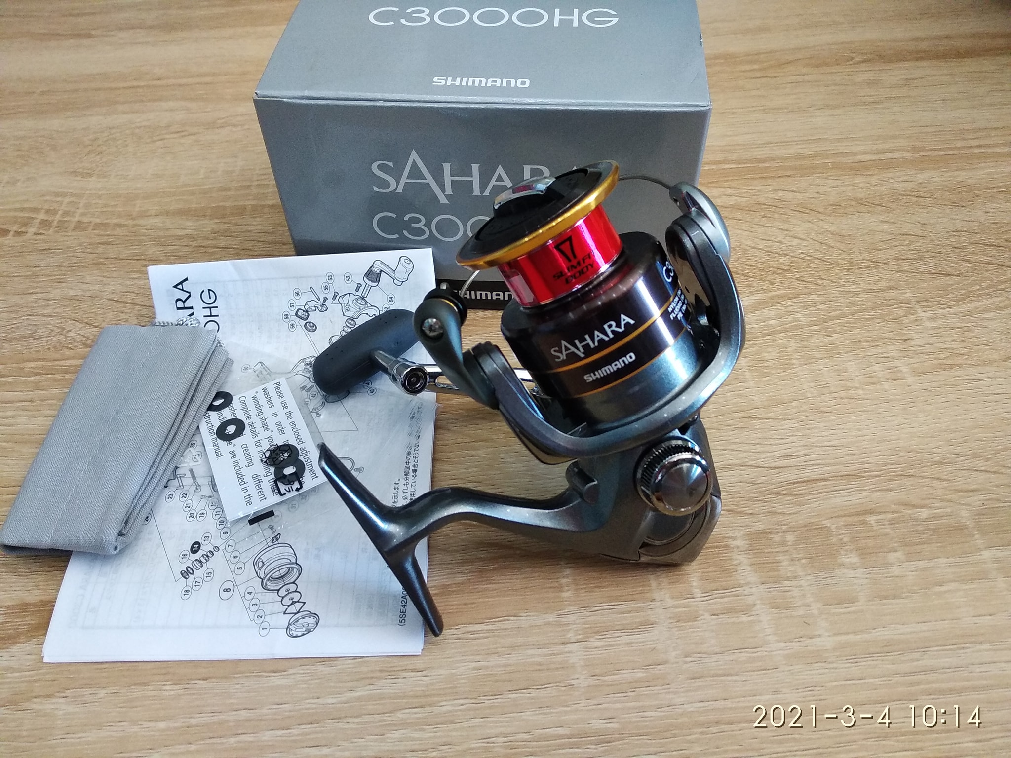 Máy câu cá shimano 2014 sahara c3000hg - máy đứng
