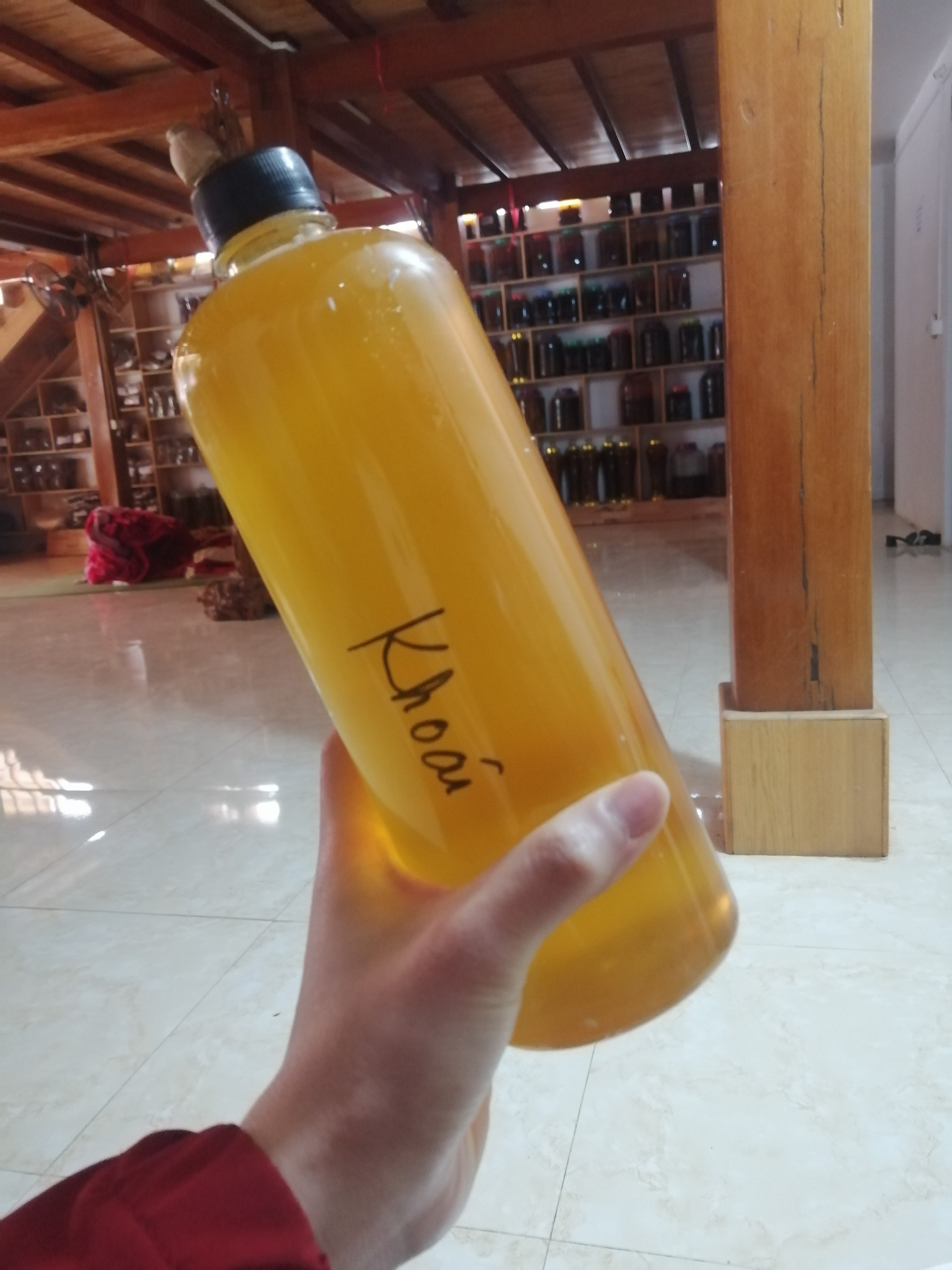 Mật ong khoái rừng Mù Cang Chải Yên Bái